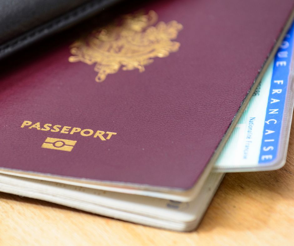 Carte d'identité et passeport
