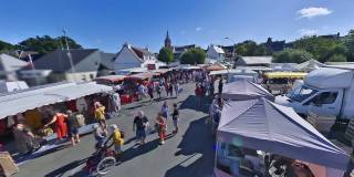 Marche_-_Place_2_original